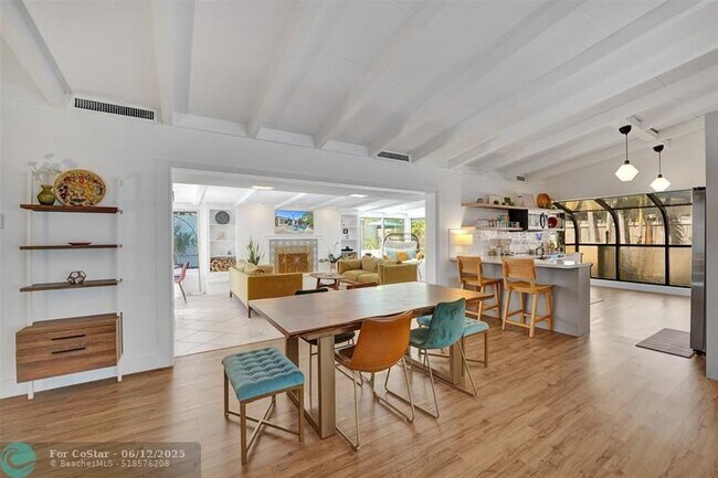 Foto del edificio - 2513 Whale Harbor Ln
