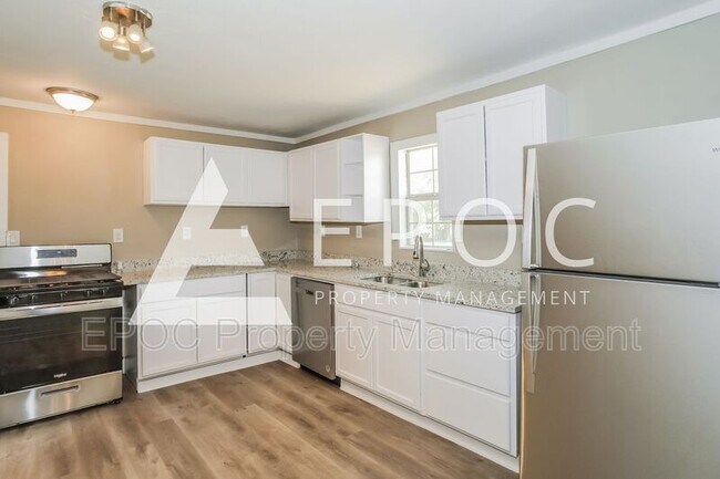 Foto del edificio - 635 E 3rd St