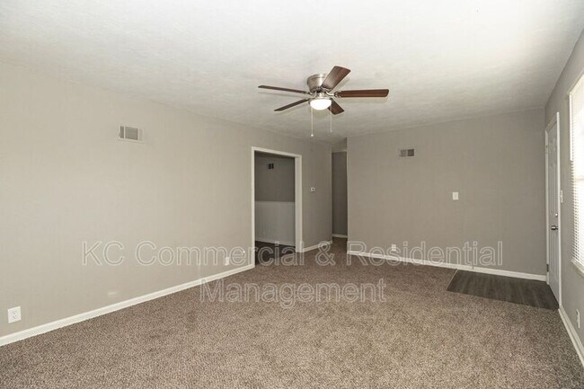 Foto del edificio - 708 SW 19th St