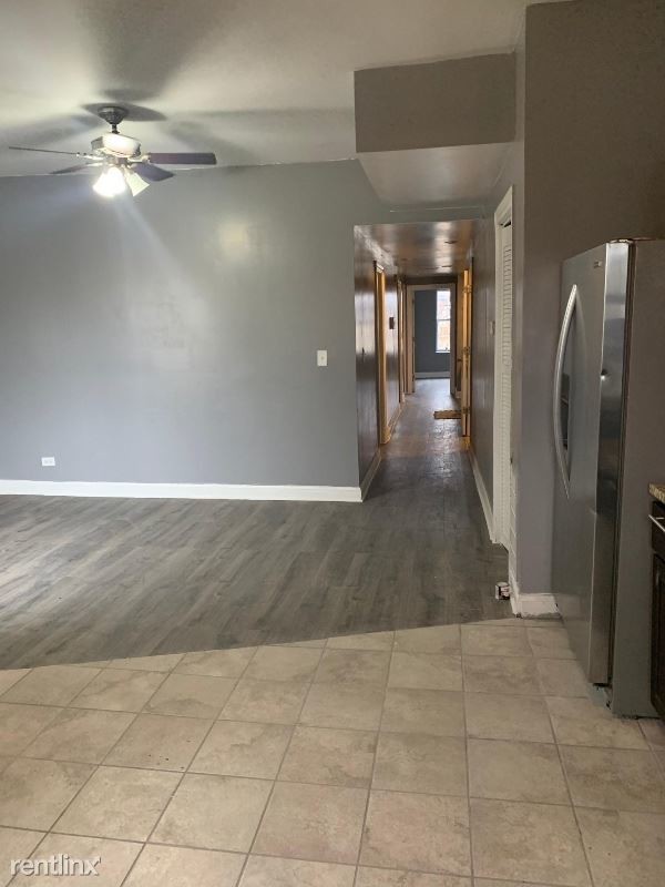 Foto del edificio - 1326 N Harding Ave