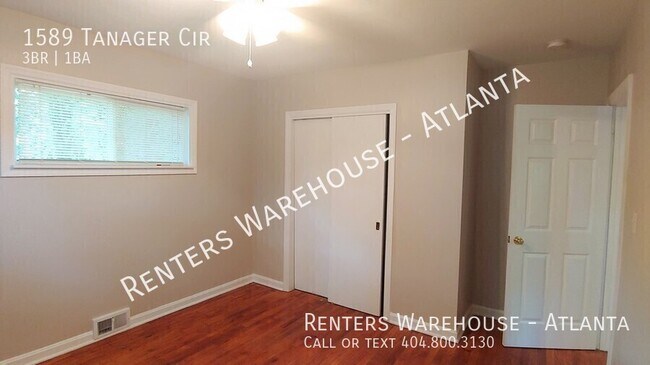 Building Photo - 1589 Tanager Cir