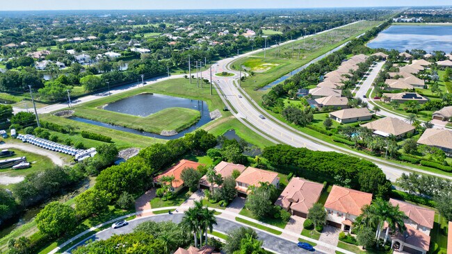 Foto del edificio - 10737 Willow Oak Ct