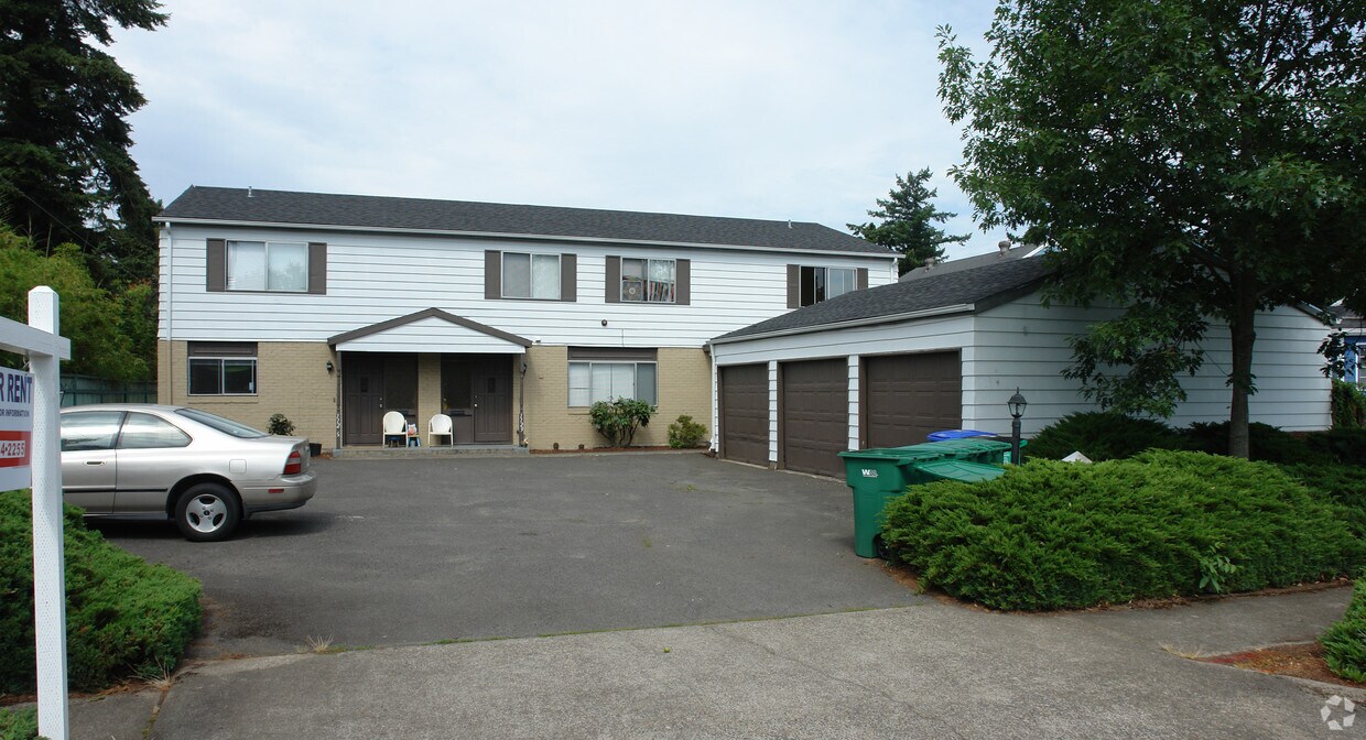 Building Photo - 1125 NE 69th Ave