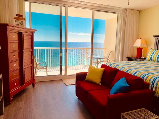 Foto del edificio - 10901 Front Beach Rd
