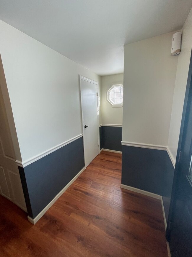 Foto del edificio - 120 Scottsdale Dr