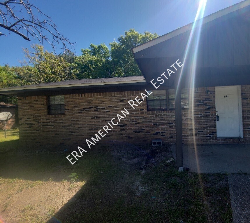 Foto principal - 1104 N 20th St