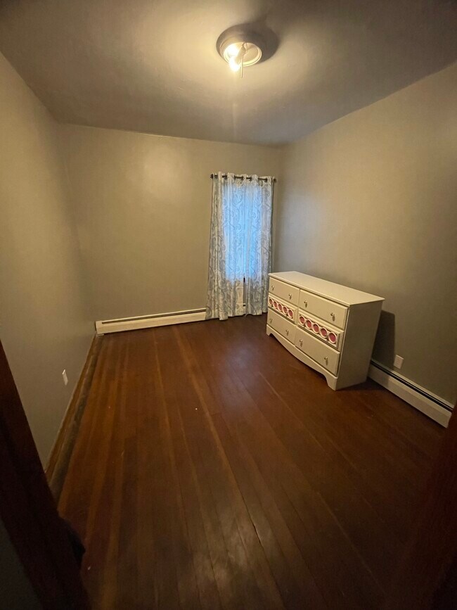 Building Photo - 88 Germain St