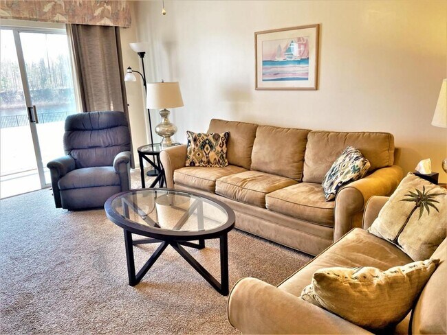Building Photo - 628 Waterway Village Blvd # 20B