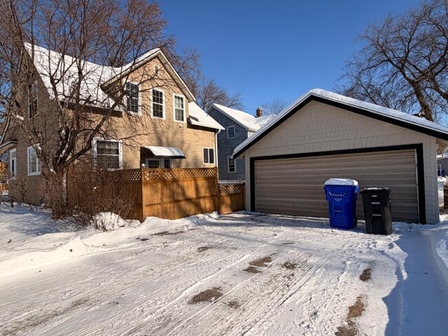 Foto del edificio - 1235 W Lorain St