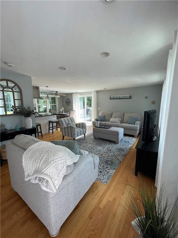 5 Wayland Trail, Narragansett, RI 02882 House Rental in Narragansett