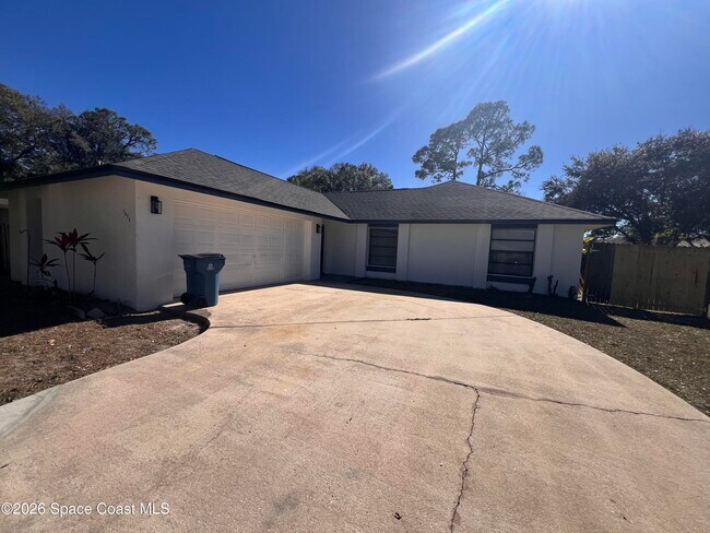 Building Photo - 1456 Reed St NW