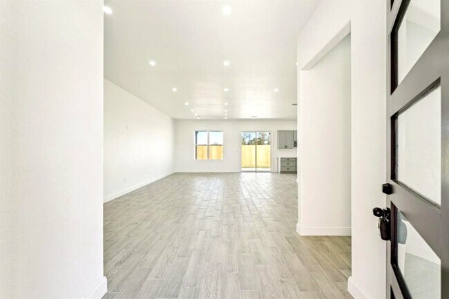 Foto del edificio - 223 Rd 5714