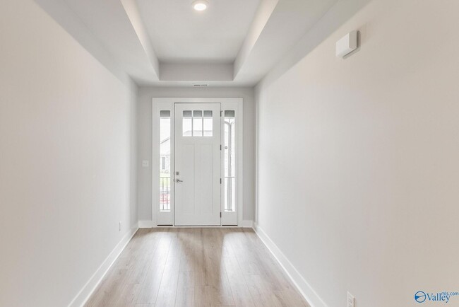 Building Photo - 217 John Clift Cir