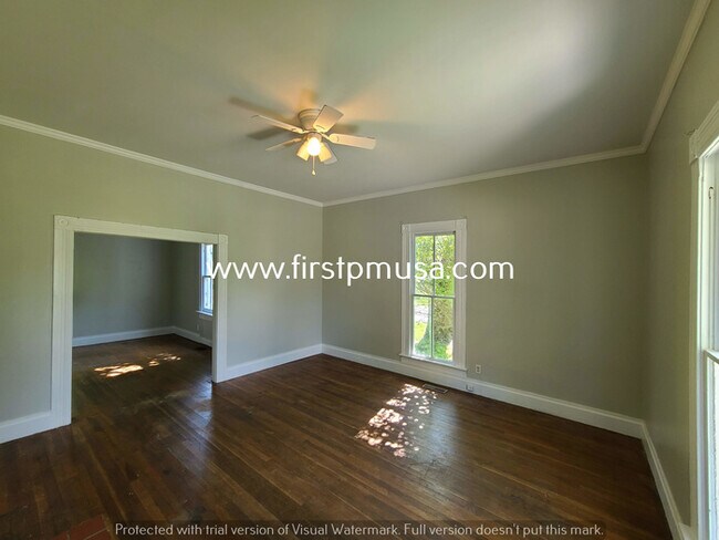 Building Photo - Home in Jasper TN