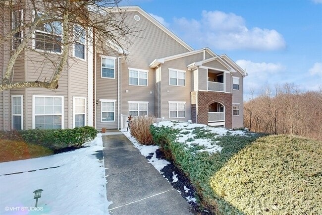 Foto del edificio - 322 Stockton Ridge