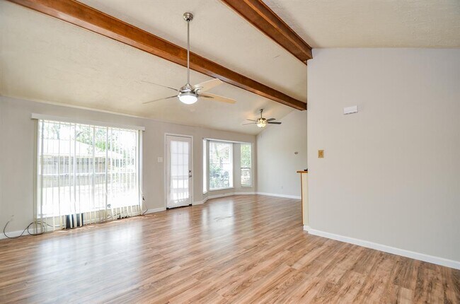 Building Photo - 7623 Kite Hill Dr