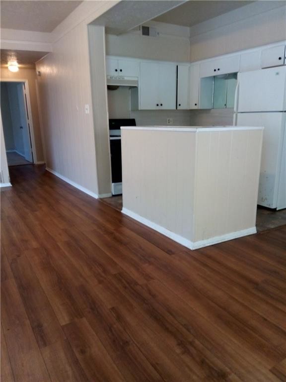 Foto del edificio - 213 Mounts Ave