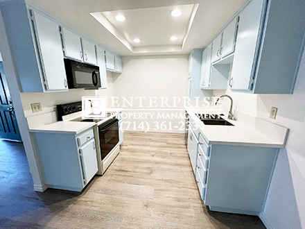 Building Photo - Charming Condo in Peaceful Location (119 S...