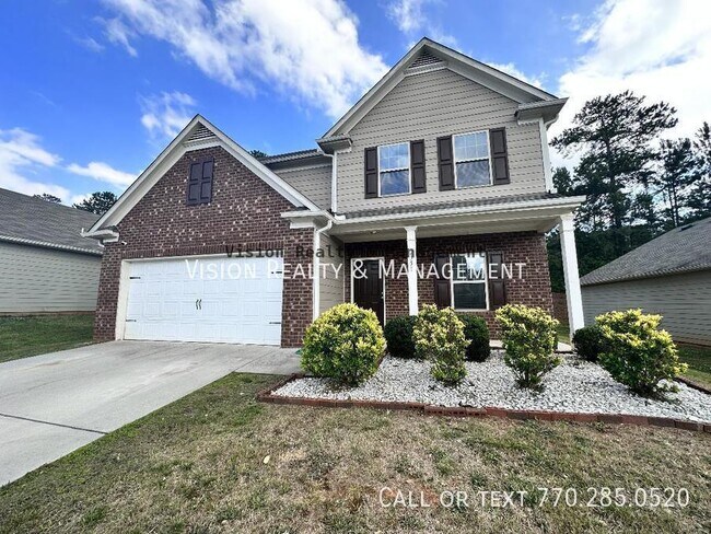 Building Photo - Charming Move In Ready Home!  4BD 2.5BA