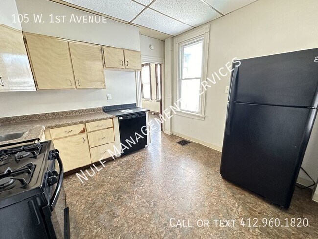 Building Photo - Fantastic Home in West Mifflin