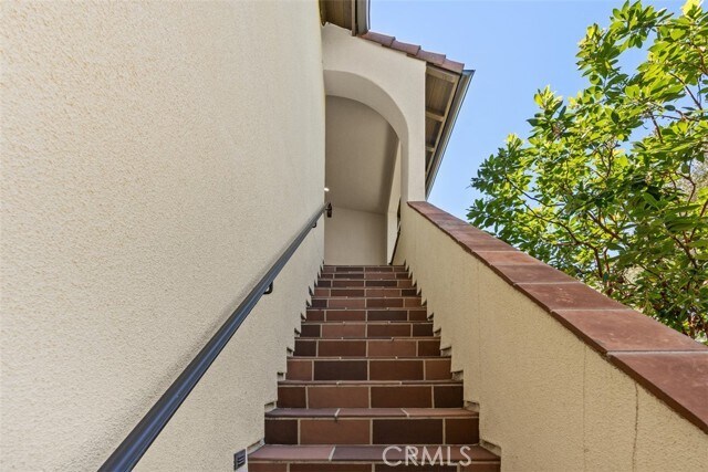 Building Photo - 110 Coastal Gdn