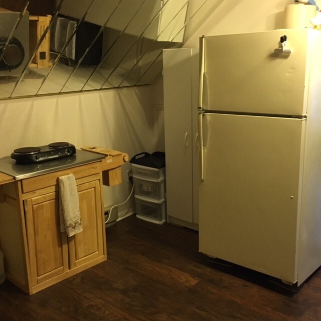 Kitchen - 3161 Meadowbrook Blvd