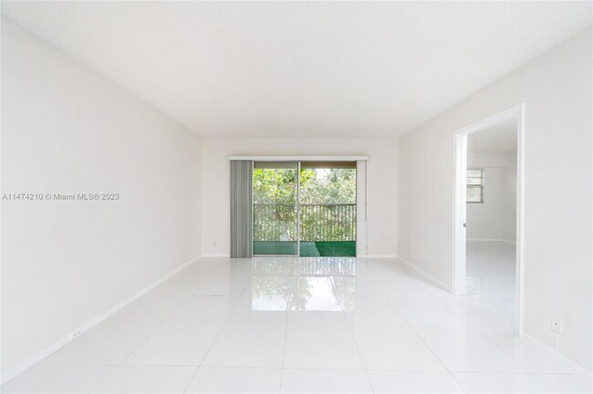 Foto del edificio - 1251 SW 125th Ave