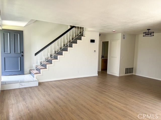 Building Photo - 1109 Golden Springs Dr