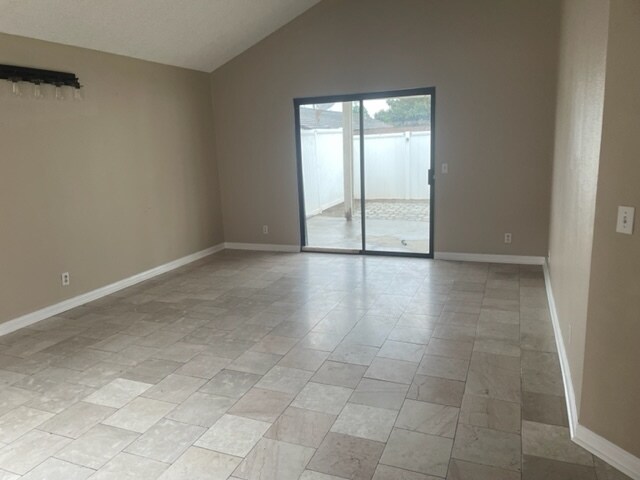 Viviendo - 2533 Almaden Ct