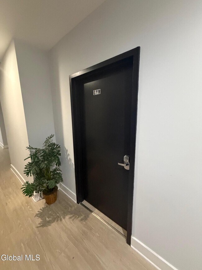 Foto del edificio - 5 Broadway