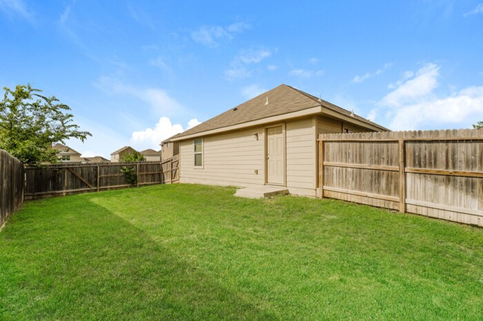 Building Photo - 8218 Tesoro Hills