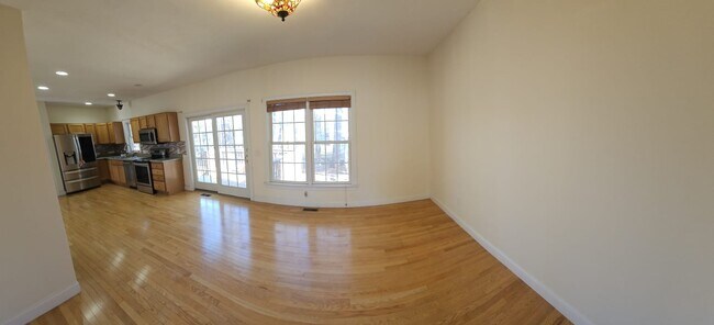 Building Photo - 15 Knowlton Cir