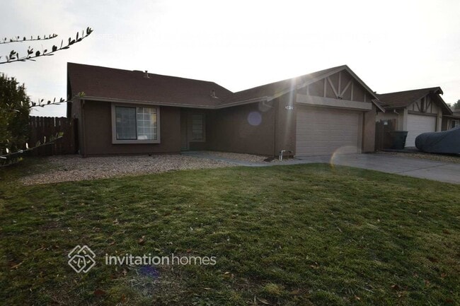 Building Photo - 3442 Chandler Cir