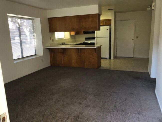 Foto del edificio - 8706 Lyn River Ct