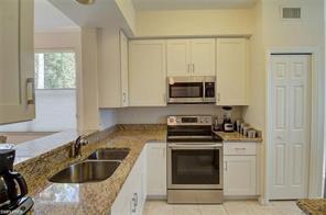 Foto del edificio - 2345 Carrington Ct