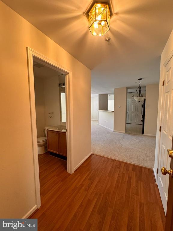 Foto del edificio - 8200 Blue Heron Dr