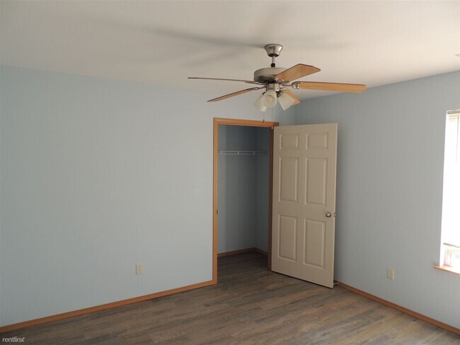Foto del edificio - 2 br, 2 bath Duplex - 641 Rilynn Avenue No...