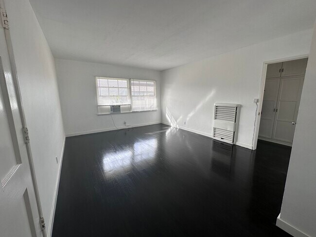 Foto del edificio - 2106 Delaware Ave