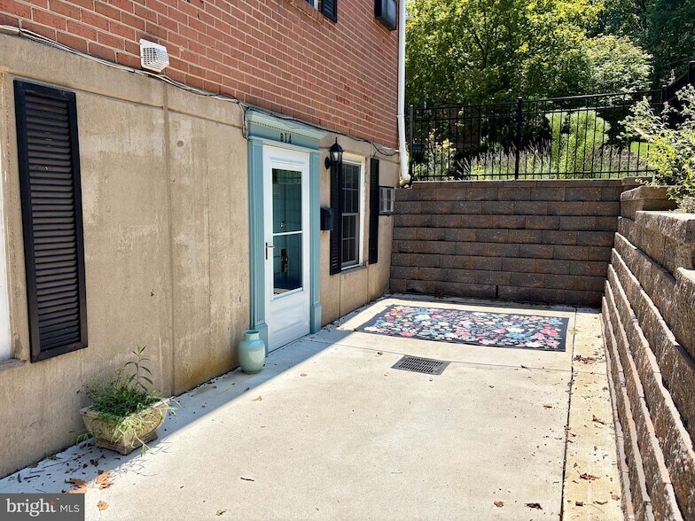 Photo - 207 Walnut Hill Road Unit B14