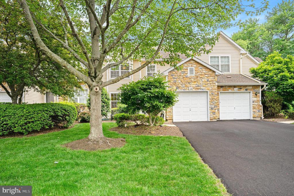 Foto principal - 120 Medinah Dr