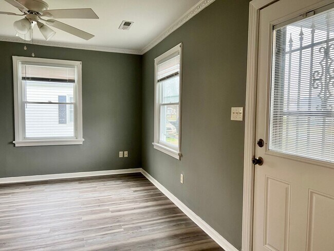 Foto del edificio - 3209 Chesham St