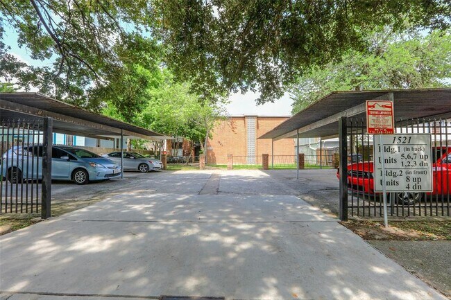 Foto del edificio - 1521 Rutland St