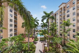 Building Photo - 1801 N Flagler Dr