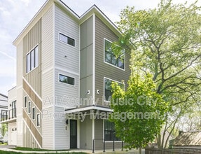 Building Photo - 507 Summit St