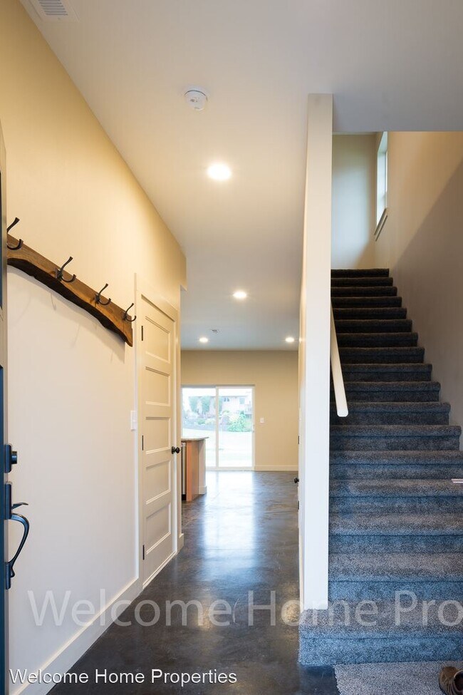 Foto del edificio - 72 NE Hadley Way