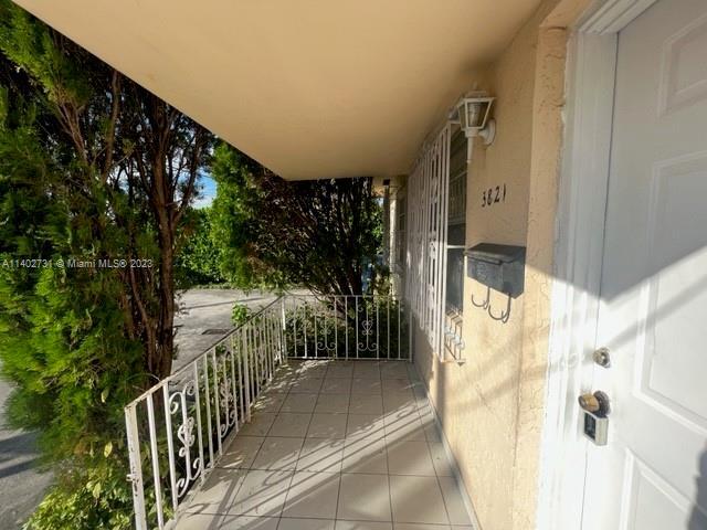 Building Photo - 3821 SW 89th Ct