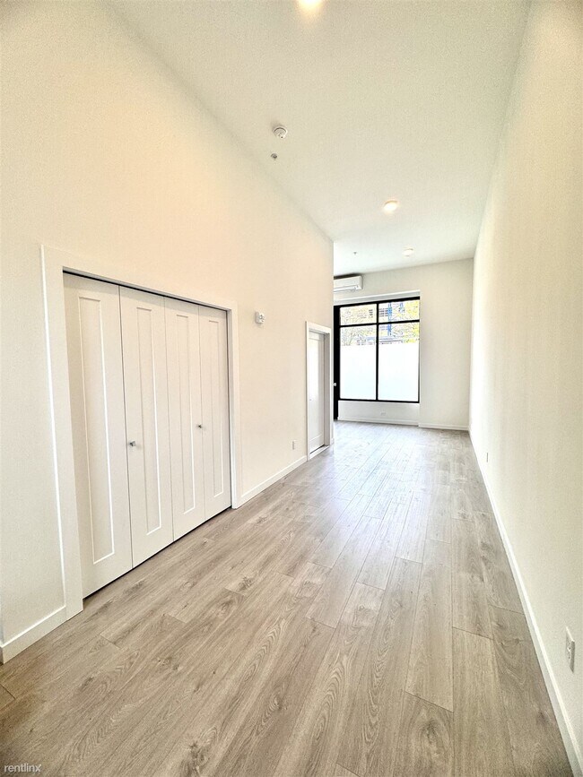 Foto del edificio - 3 br, 2.5 bath Townhome - 11208 Pinehurst ...