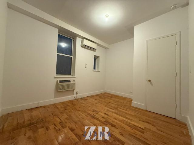 Foto del edificio - 1 bedroom in Brooklyn NY 11226