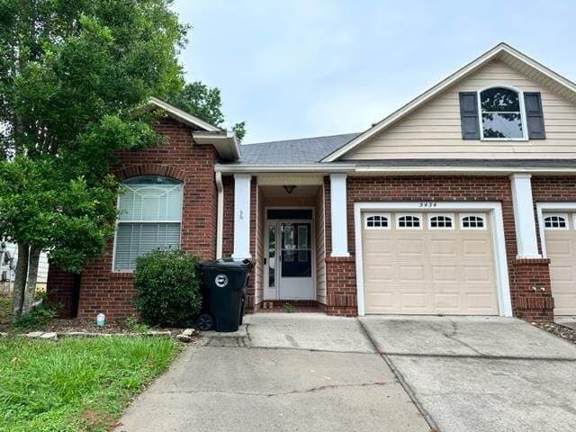Foto principal - 5434 Hampton Hill Cir