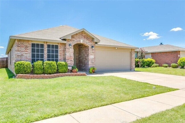 Foto del edificio - 8832 Elk Creek Ln